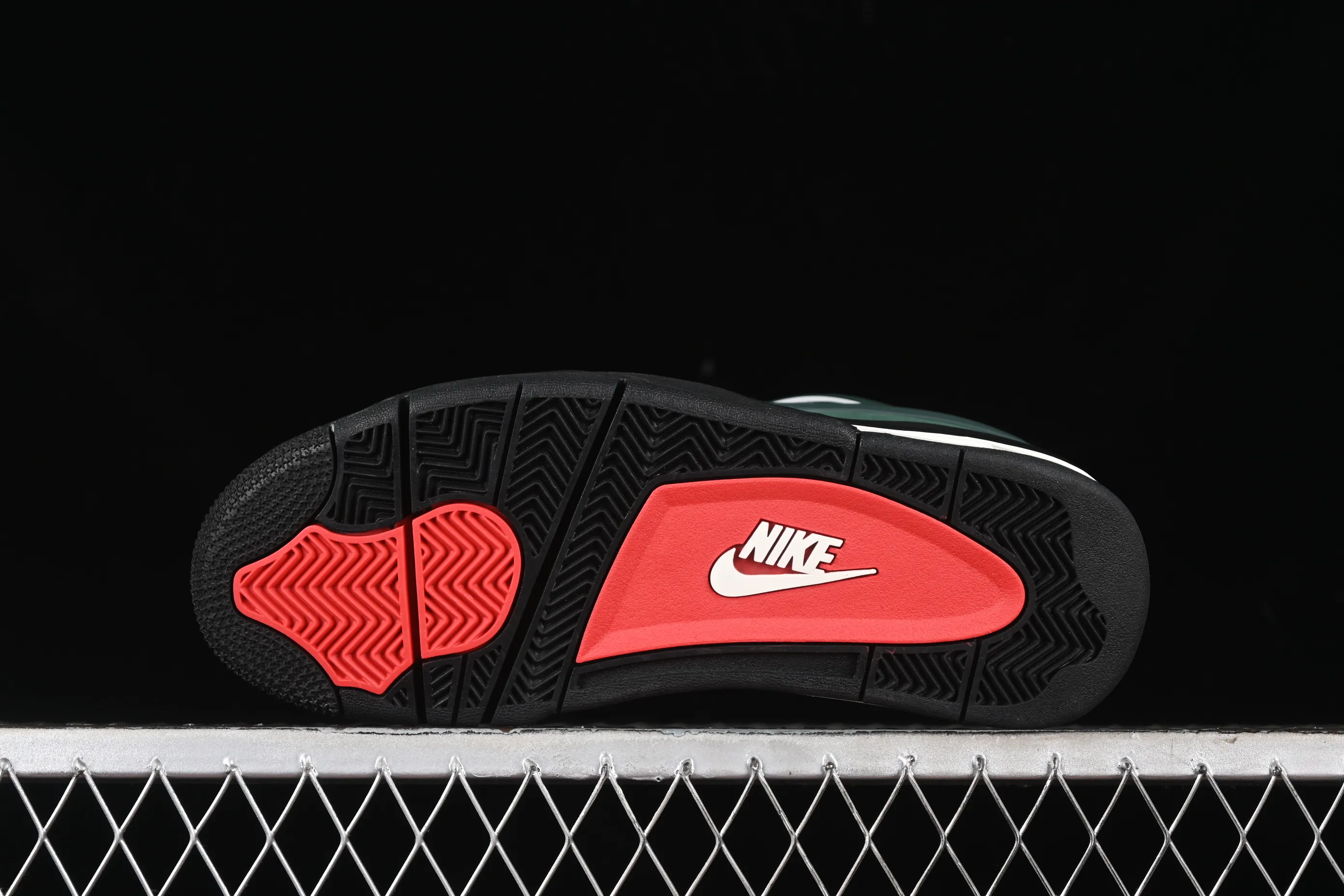 All categories Air Jordan Jordan series basketball shoes Air Jordan 4 DT version Air Jordan 4 "Remastered" AJ4 Joe 4 low-top retro basketball shoes HF4334-300